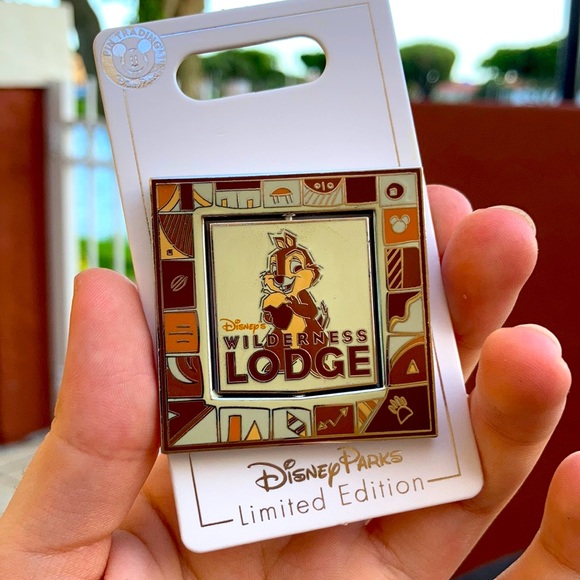 DISNEY’S WILDERNESS LODGE 25TH ANNIVERSARY PIN LE